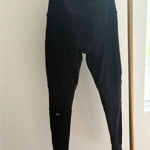 ALO Yoga Black Leggings